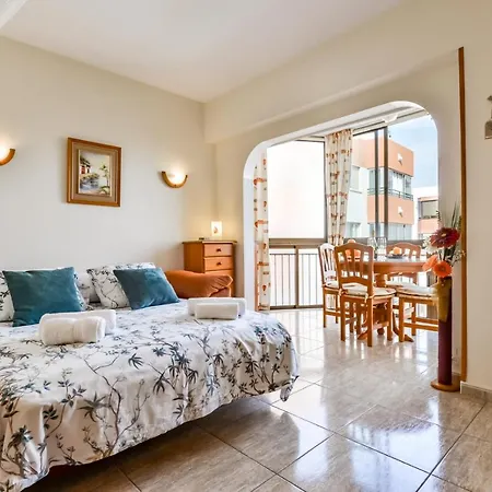 Lägenhet Apartamento Fleming En *